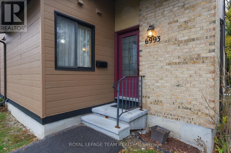 29064089/34-6993-bilberry-drive/convent-glen-north/ottawa/ontario/K1C2C2_2