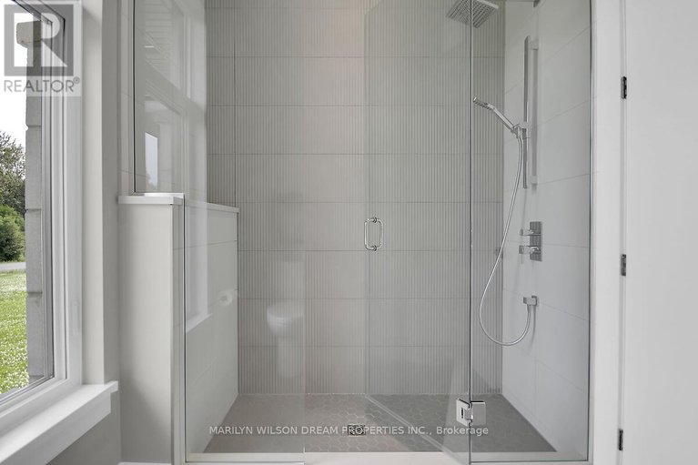 28967475/1070-green-jacket-crescent/greely/ottawa/ontario/K4P0G6_34