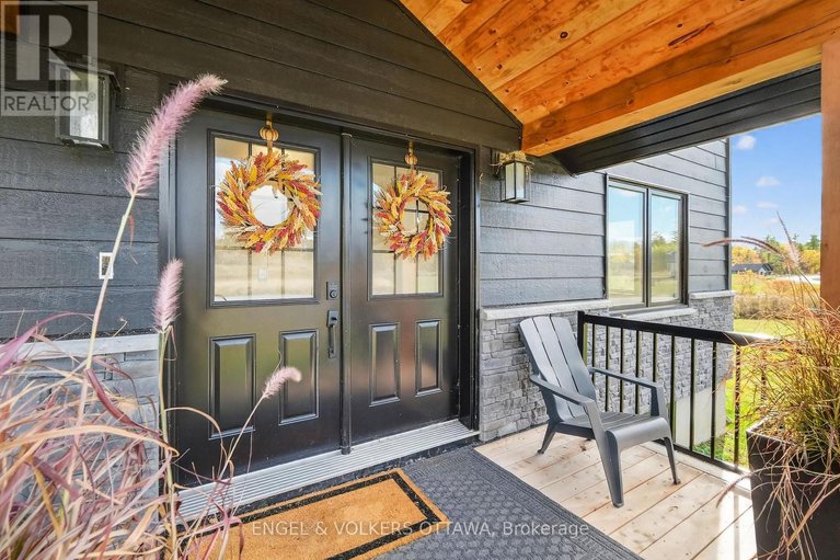 29591806/57-paul-a-bertrand-drive/mcnabbraeside-twps/mcnabbraeside/ontario/K7S3G8_7