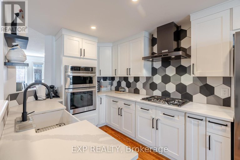 28562164/97-castle-glen-crescent/glencairnhazeldean/ottawa/ontario/K2L4G9_18