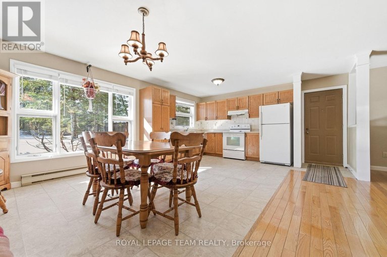 29606230/5202-mcdonlads-corners-road/lanark-highlands-dalhousie-twp/lanark-highlands/ontario/K0G1M0_11