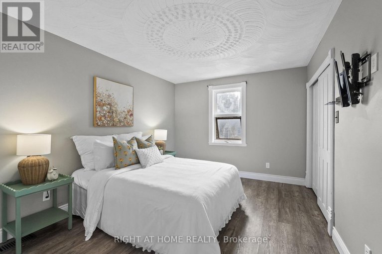 28925097/94-main-street/north-dundas-winchester-twp/north-dundas/ontario/K0A2R0_21