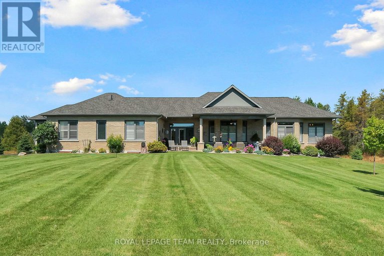 28970781/217-shamus-way/huntley-ward-south-west/ottawa/ontario/K0A1L0_38