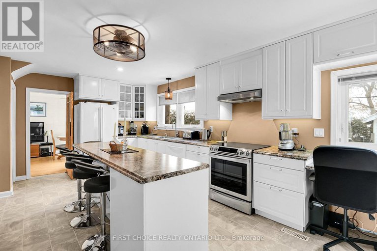 29205327/1366-kingston-avenue/carlington/ottawa/ontario/K1Z8L2_12