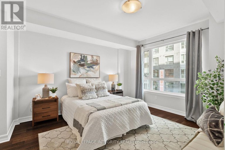 29160296/309-200-besserer-street-n/sandy-hill/ottawa/ontario/K1N0A7_22