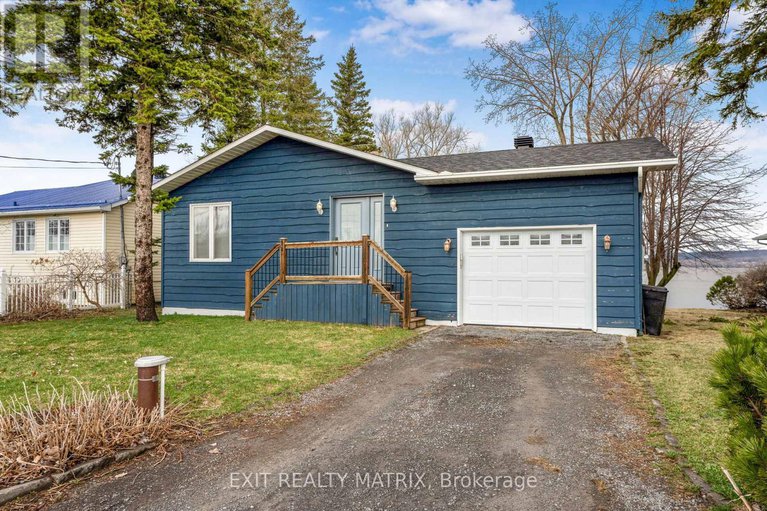 28576017/922-lalonde-road/lorignal/champlain/ontario/K0B1K0_1
