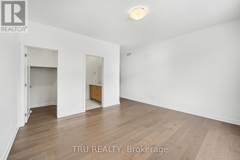 29596742/935-cologne-street/embrun/russell/ontario/K0A1W0_8