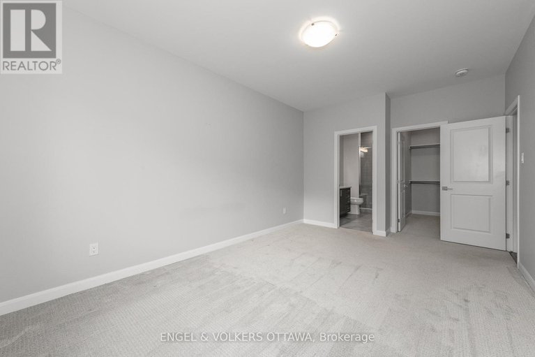 28312643/779-coast-circle/mahogany-community/ottawa/ontario/K4M0E9_29