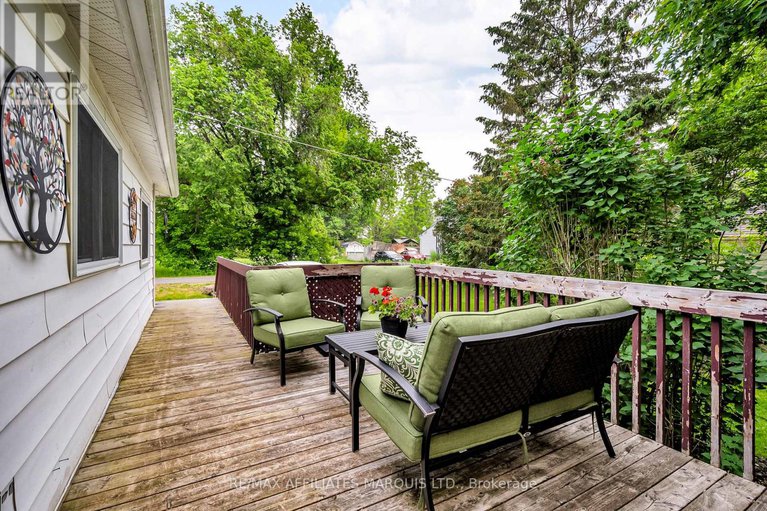 28437145/20370-knox-street/south-glengarry-lancaster-twp/south-glengarry/ontario/K0C2C0_30