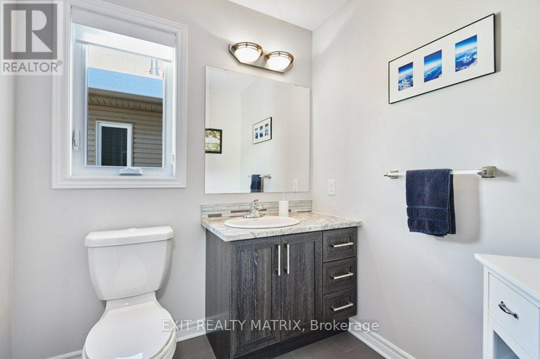 29329751/106-cobblestone-drive/village-of-russell/russell/ontario/K4R0B2_13