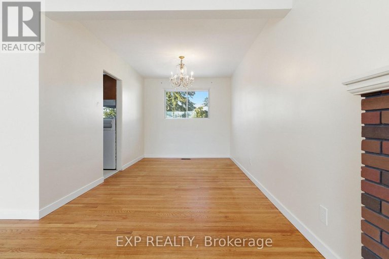 29326818/2243-miramichi-street/kenson-park/ottawa/ontario/K2C0Z1_7