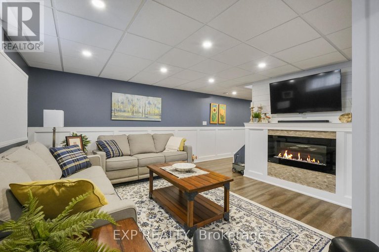 28754156/183-hamilton-road/russell-twp/russell/ontario/K4R0J1_20