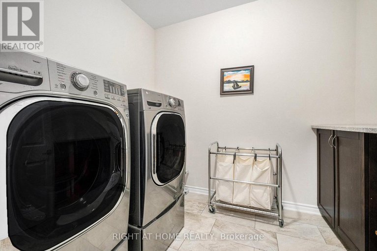 28449643/186-lamprey-street/half-moon-bay/ottawa/ontario/K2J6C3_14