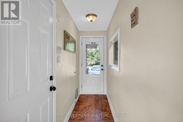 28895849/61-fieldgate-drive/knollsbrook/ottawa/ontario/K2J1V3_5
