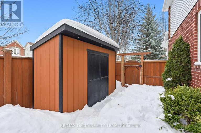 29374830/2224-merlot-way/springridgeeast-village/ottawa/ontario/K4A4S2_44