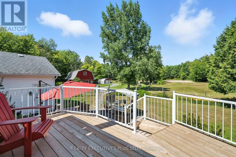 28237112/2935-baseline-road/clarencerockland-twp/clarence-rockland/ontario/K0A3N0_32