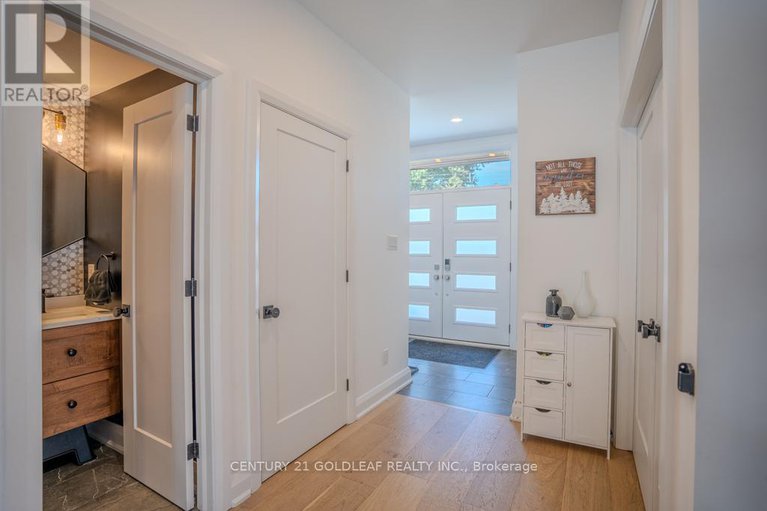 28880325/30-king-george-street/overbrook/ottawa/ontario/K1K1V8_4