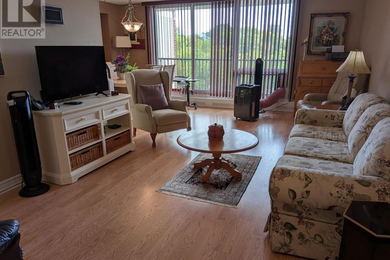 29371242/309-665-bathgate-drive/carson-meadows/ottawa/ontario/K1K3Y4_13