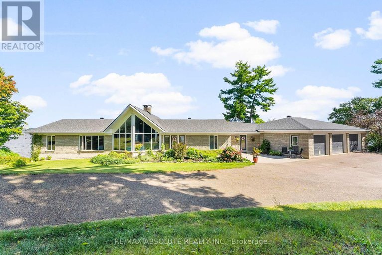 28810796/1724-river-road/mcnabbraeside-twps/mcnabbraeside/ontario/K0A1G0_1