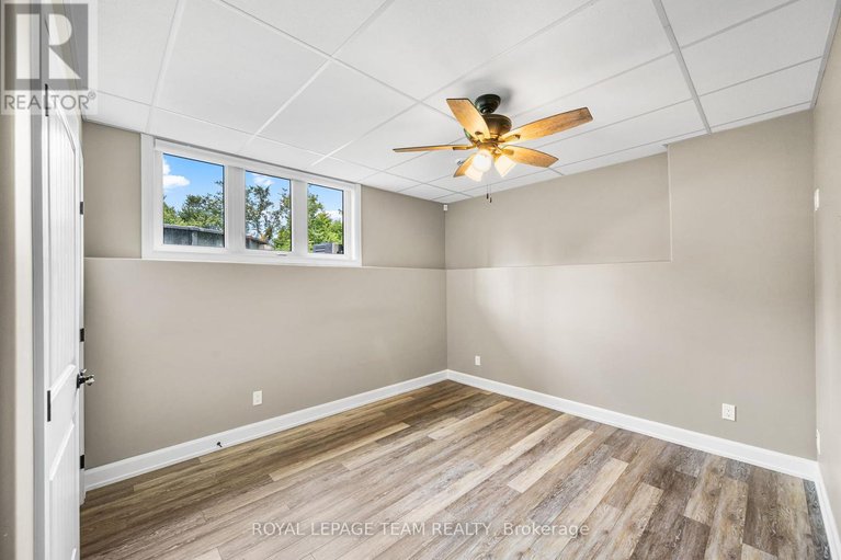 28362636/2500-kearns-way/osgoode-twp-north-of-reg-rd-6/ottawa/ontario/K4P1R9_35