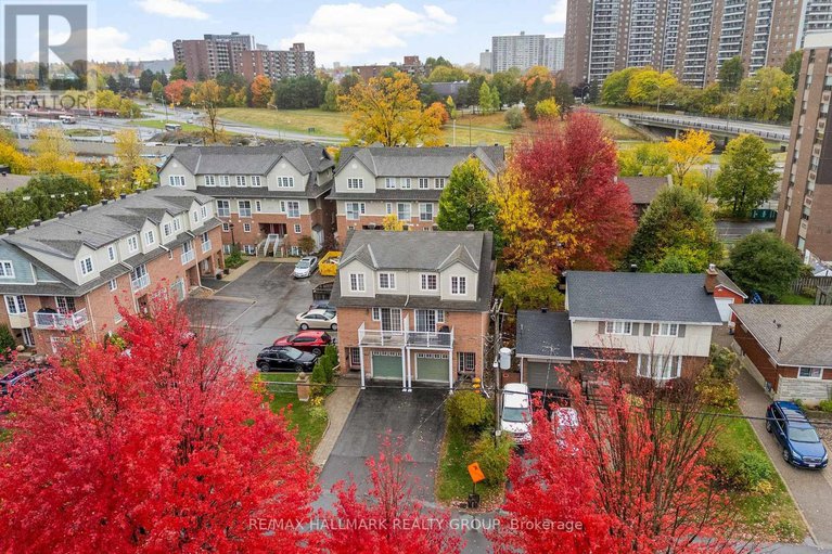 29051360/440-edgeworth-avenue/woodroffe/ottawa/ontario/K2B5L1_41