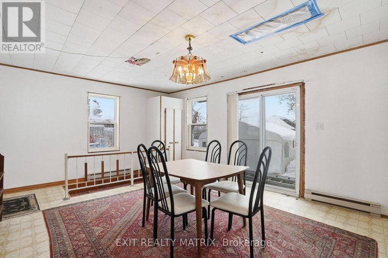 29474122/21888-laggan-glenelg-road/north-glengarry-lochiel-twp/north-glengarry/ontario/K0B1E0_13