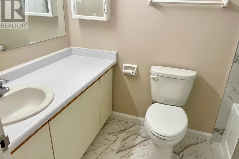 29104813/2307-199-kent-street/ottawa-centre/ottawa/ontario/K2P2K8_12