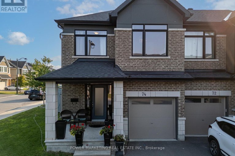 74 Finsbury Avenue