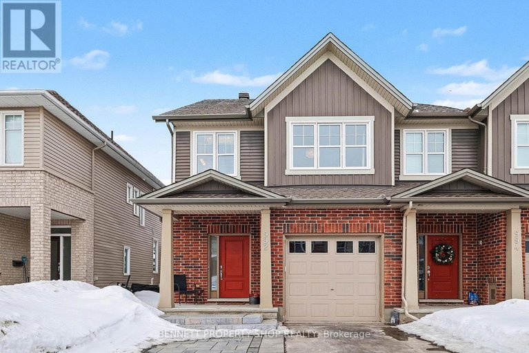 29435219/992-bunchberry-way/blossom-parkkemp-parkfindlay-creek/ottawa/ontario/K1T0L6_1