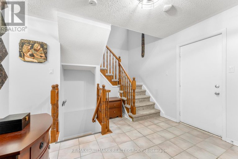 28798161/59-shearer-crescent/katimavik/ottawa/ontario/K2L3N3_2