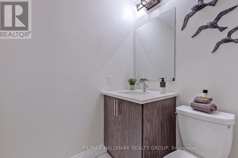 29280456/809-star-private/katimavik/ottawa/ontario/K2L1W2_21