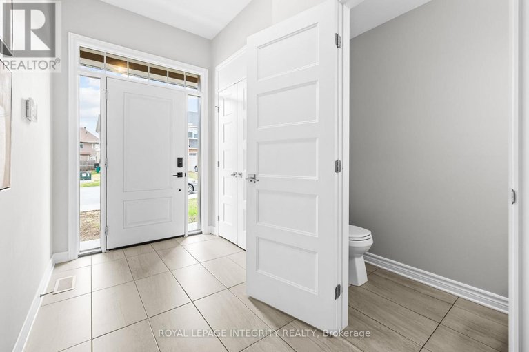 29642319/821-indica-street/stittsville-north/ottawa/ontario/K2S2J8_4