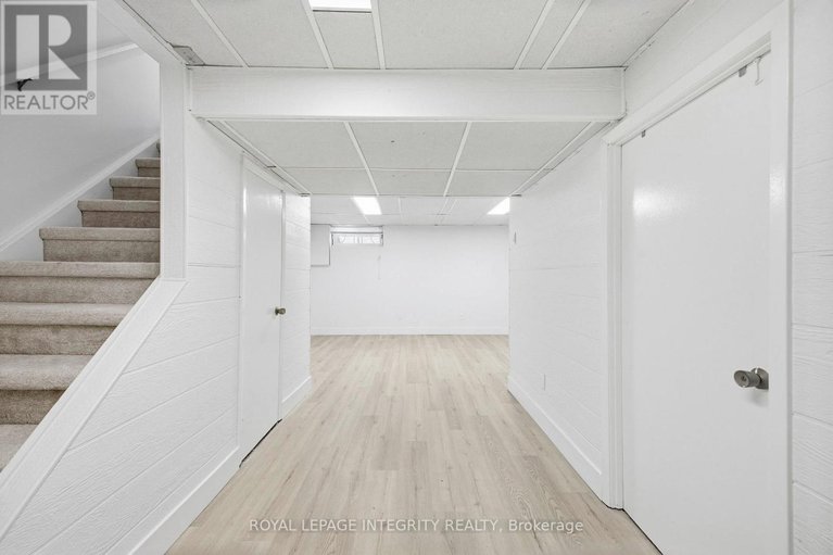 29285913/6-7868-jeanne-darc-boulevard-n/convent-glen-north/ottawa/ontario/K1C2E9_33