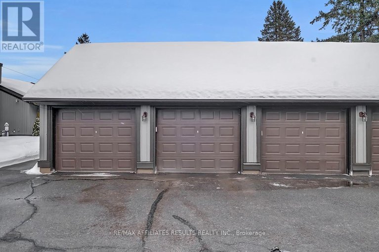 29356679/44-5-arbor-ridge/stittsville-central/ottawa/ontario/K2S1B9_42