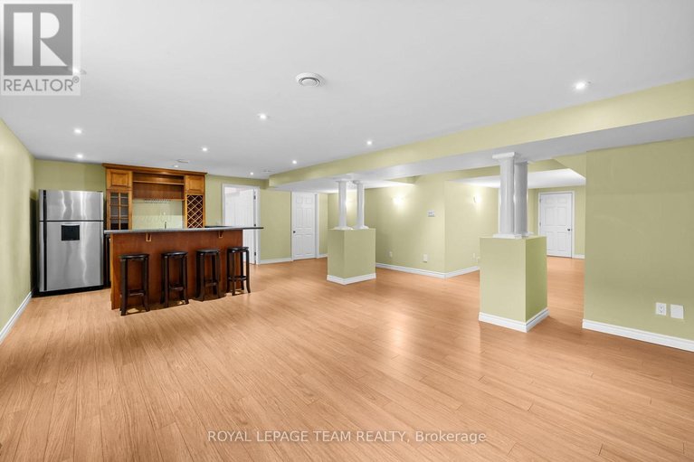 29458293/522-kentmare-crescent/strandherd/ottawa/ontario/K2J5P3_35