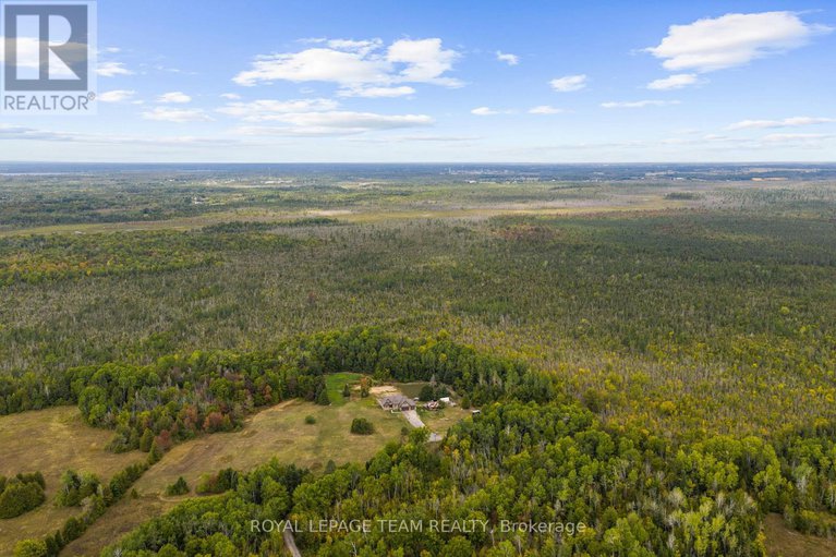 28893763/450-davis-side-road/beckwith-twp/beckwith/ontario/K7A4S7_7