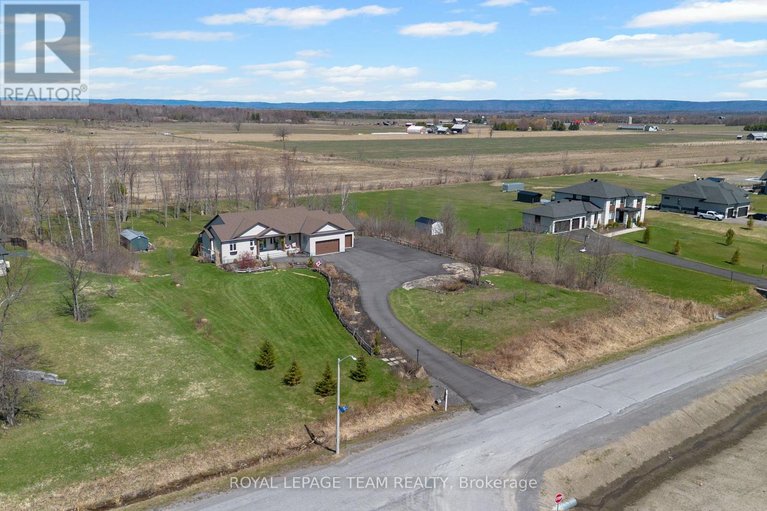 29678428/26-synergy-way/kanata-north-west/ottawa/ontario/K2W0K3_45