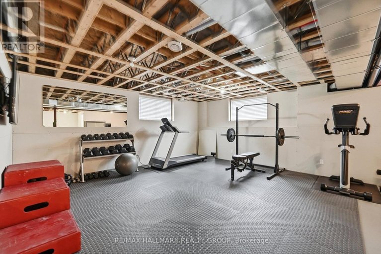 29467003/21-maxime-court/clarencerockland-twp/clarence-rockland/ontario/K0A2A0_26