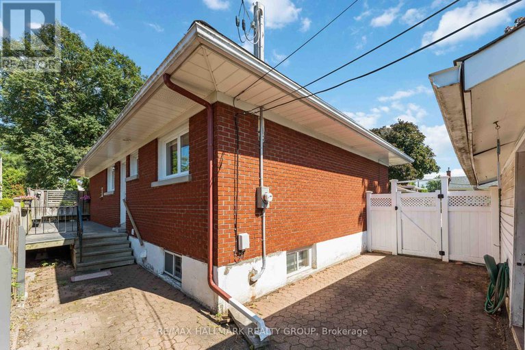 28737782/1921-navaho-drive/bel-air-heights/ottawa/ontario/K2C0T5_42