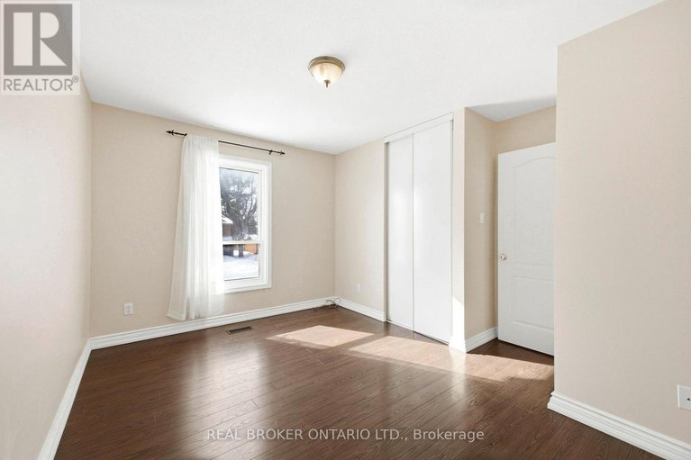 29364333/f-6-arnold-drive/arbeatha-park/ottawa/ontario/K2H6V9_24