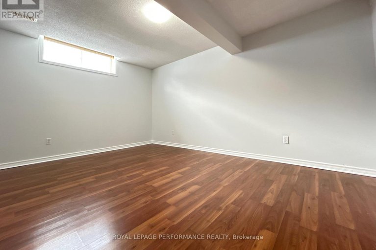 29296392/106-mosswood-court-w/hunt-club/ottawa/ontario/K1V0N6_18