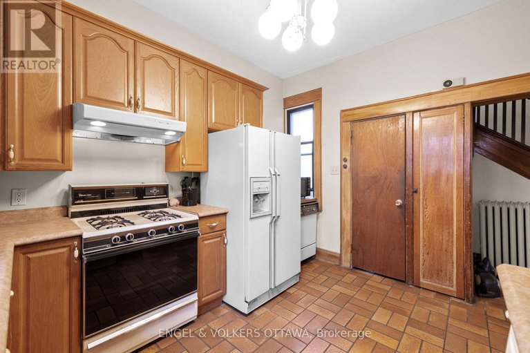 28202262/215-argyle-avenue/ottawa-centre/ottawa/ontario/K2P1B8_15
