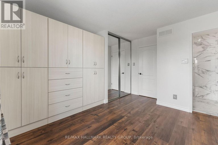 28660133/282-cresthaven-drive/barrhaven-east/ottawa/ontario/K2G6W4_28