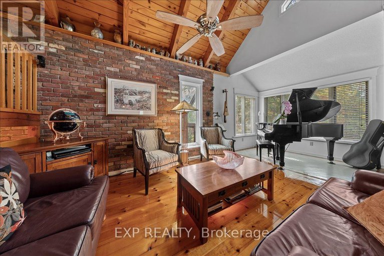 28972716/182-spruce-ridge-road/huntley-ward-south-west/ottawa/ontario/K0A1L0_4