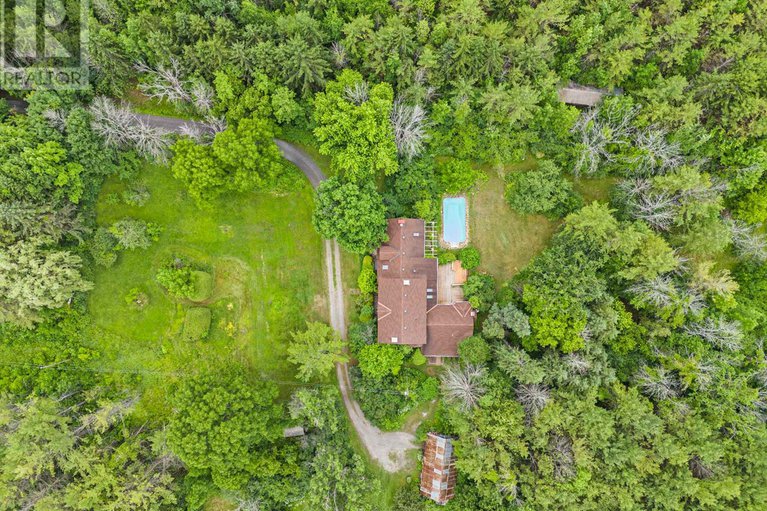 28528623/2435-county-road-20-road/north-grenville-twp-kemptville-south/north-grenville/ontario/K0G1T0_44