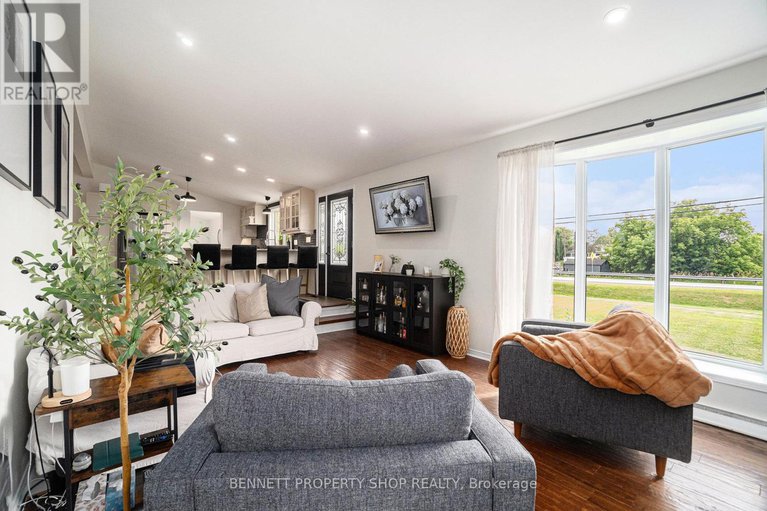 28604687/1891-river-road/manotick-east-to-manotick-station/ottawa/ontario/K4M1B4_5