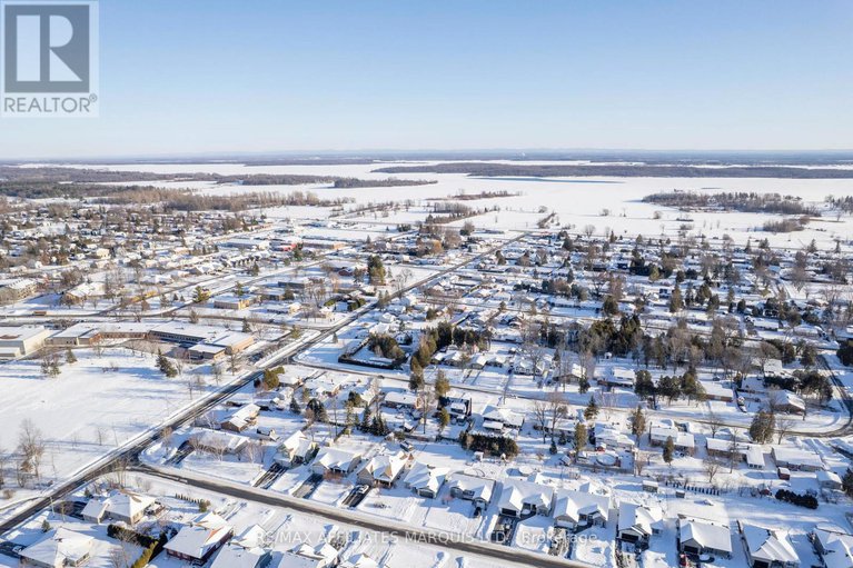 29323072/21-spruce-street/ingleside/south-stormont/ontario/K0C1M0_50