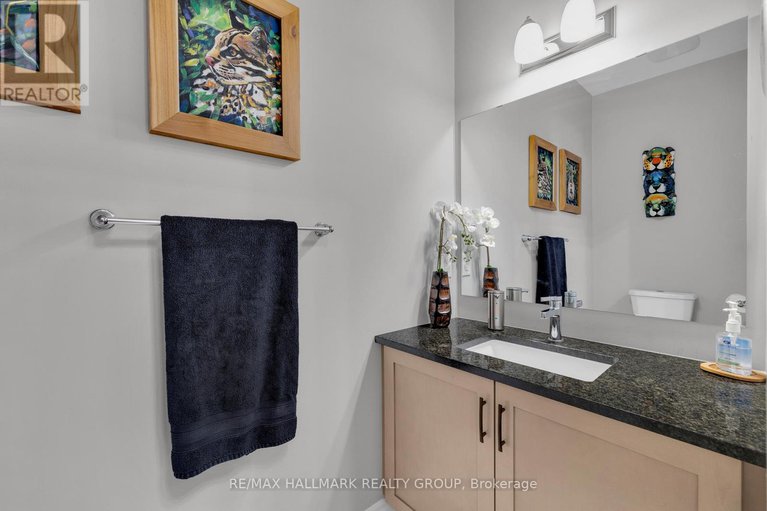 28498847/215-blackhorse-drive/north-grenville-twp-kemptville-south/north-grenville/ontario/K0G1J0_19
