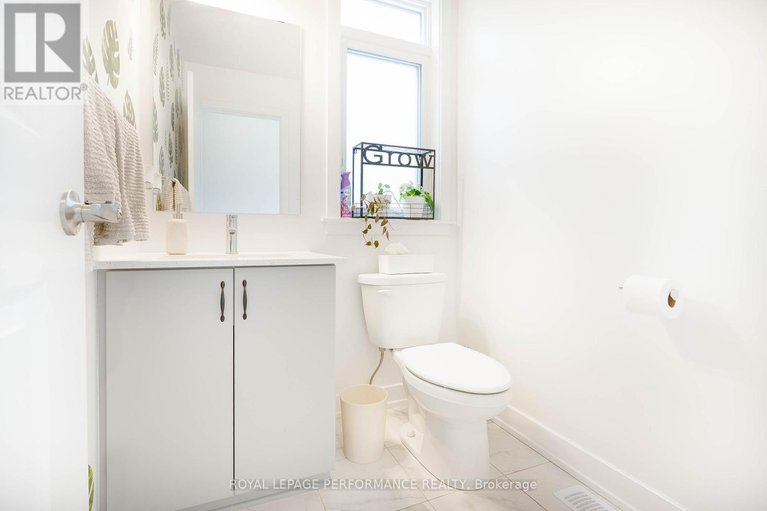 28501189/931-embankment-street/stittsville-south/ottawa/ontario/K2S2P6_12