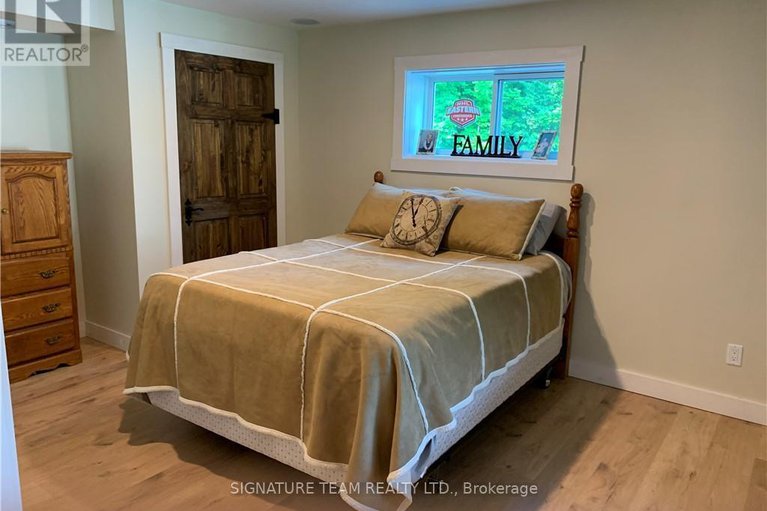 27225581/1555-whitton-road/renfrew/renfrew/ontario/K7V3Z6_21